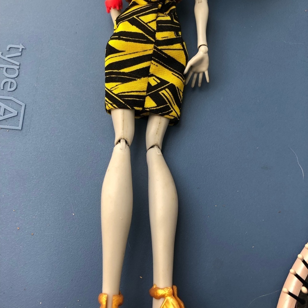 💕💕Vintage Monster High💘 Fan favourite Ghoulia Yelps **sold as is - Picture 6 of 8